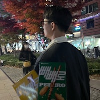 profile picture profile picture