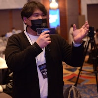 지왕님의 프로필 사진 지왕님의 프로필 사진